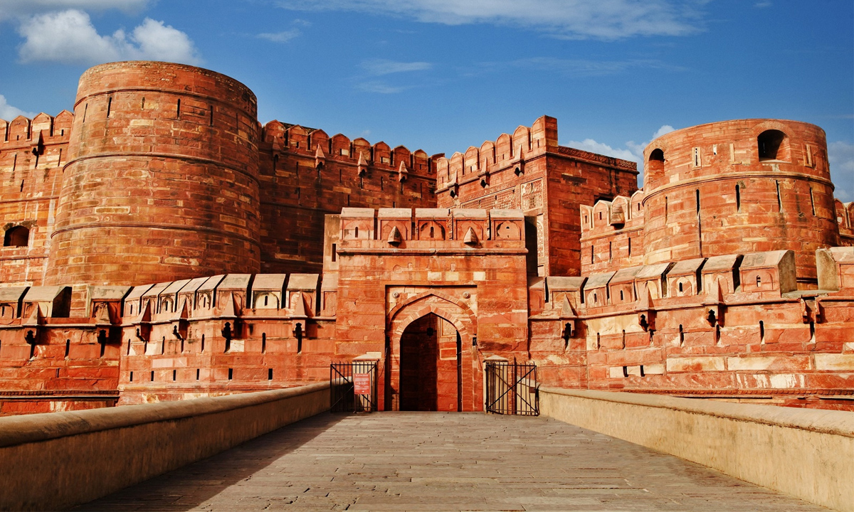 5 Major Highlights of Agra Fort Golden Triangle Tour